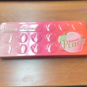Too faced Sweet peach palette